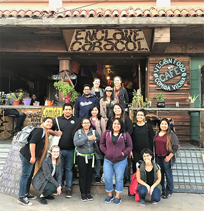 Image - Students in Tijuana