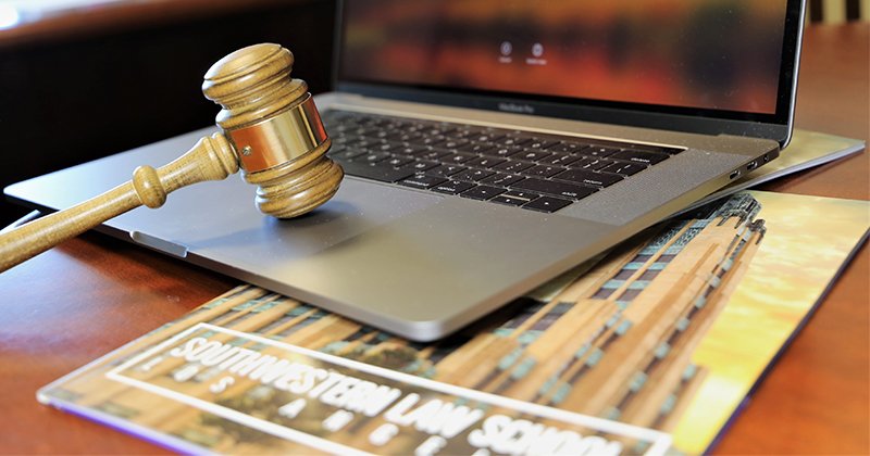 Image - Business, Law & Tech