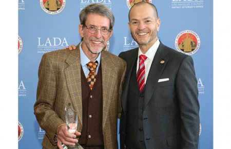 Image - Professor Brian Kelberg '76 with Professor Esposito at the 39th Annual Jemison Awards