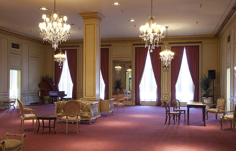 Louis XVI Room